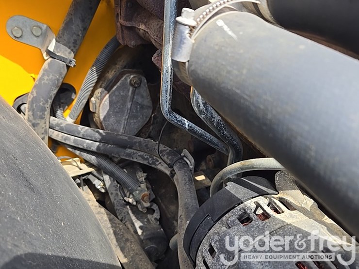 2017-jcb-510-56-image-42