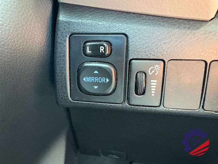 2015-toyota-carolla-l/le-image-45