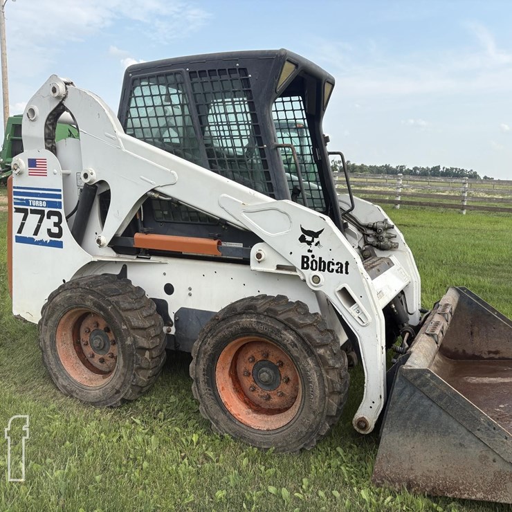 BOBCAT 773