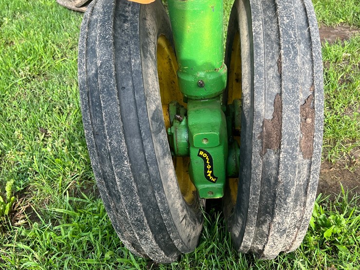 1952-john-deere-b-image-16