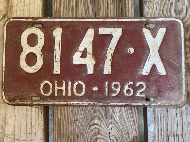 1962-ohio-license-plate-number-8147-x-automobilia-collectible-image-1