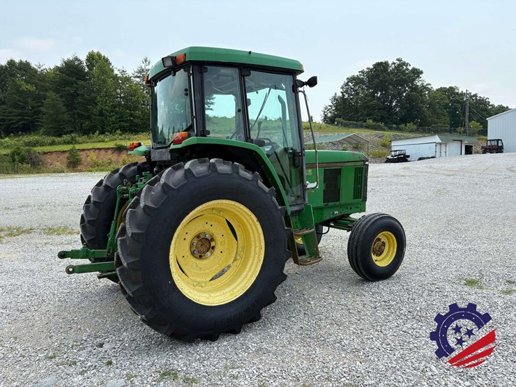 john-deere-6405-image-3