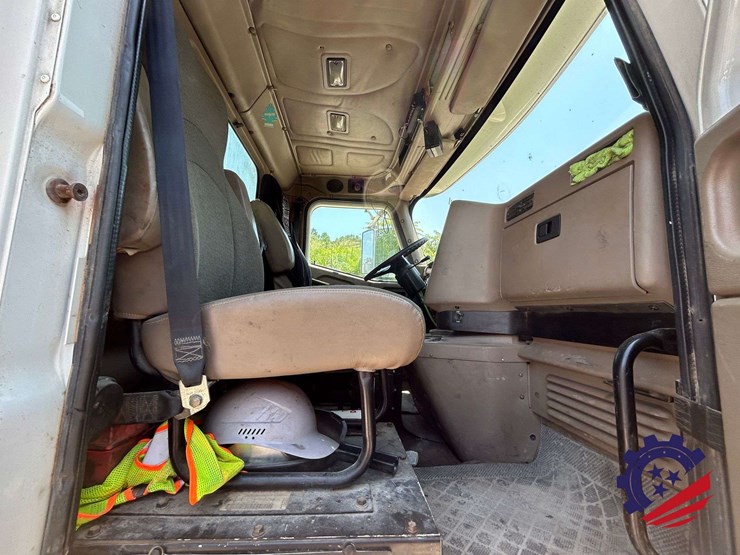 2008-international-5600-paystar-tri-axle-dump-truck-image-58