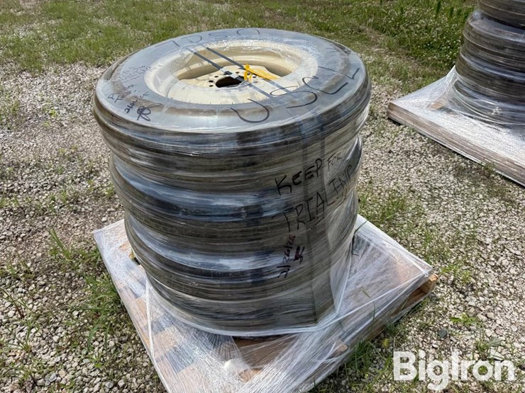 titan-7.50-20sl-tires-image-2