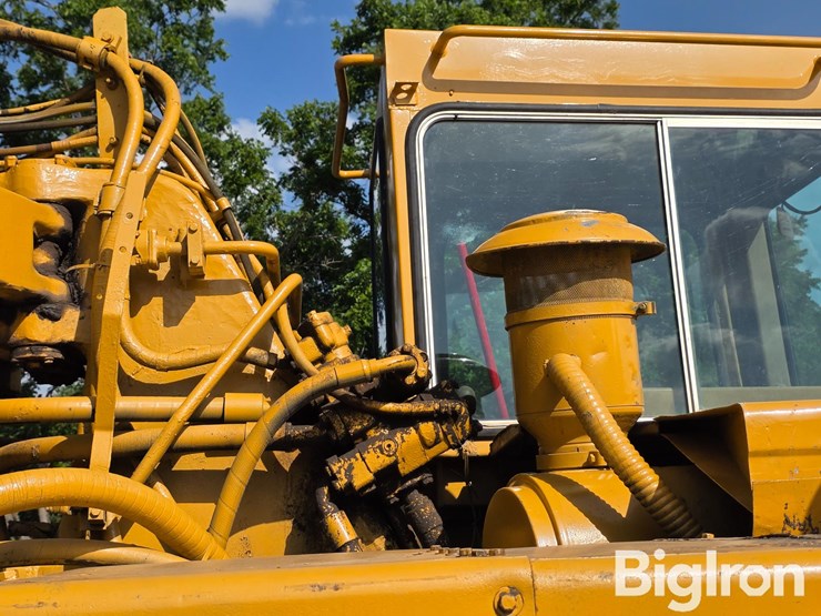 1984-caterpillar-615-image-11