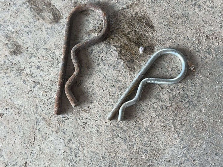 assorted-tractor-hitch-pins-clevis-pins-and-hardware-accessories-lot-image-26