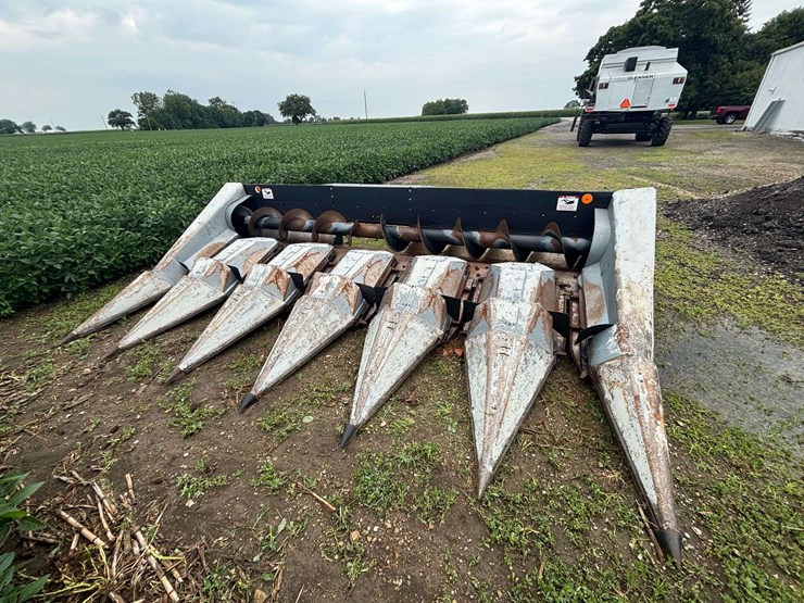 2003-gleaner-r65-image-41