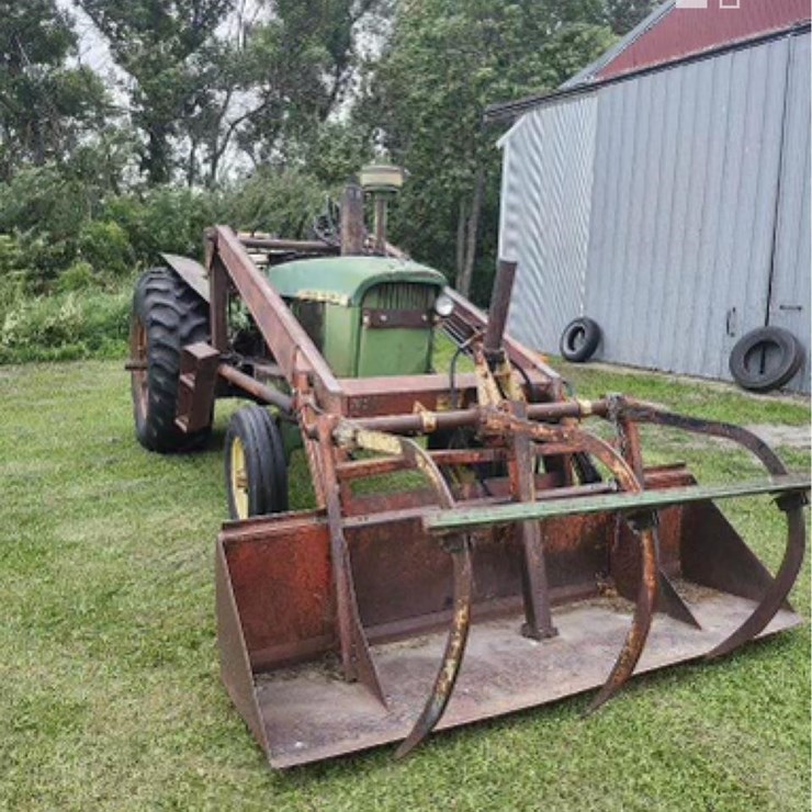 JOHN DEERE 4010