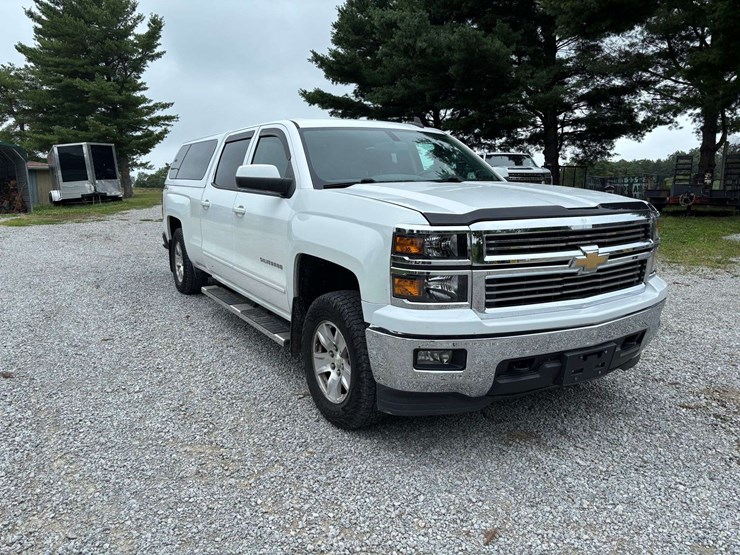 2015-chevrolet-1500-image-1