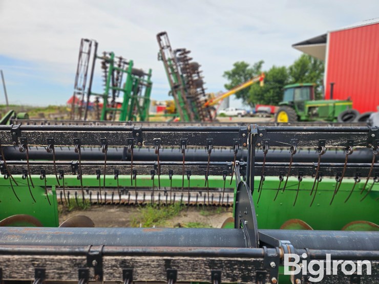 john-deere-216-image-20