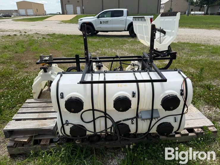 shop-built-4r30-3-pt-hood-sprayer-image-6