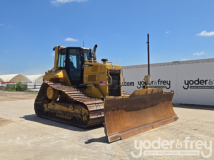 2018-caterpillar-d6n-lgp-image-7