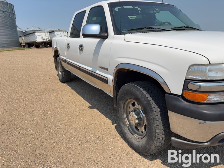 2002-chevrolet-silverado-1500-image-14