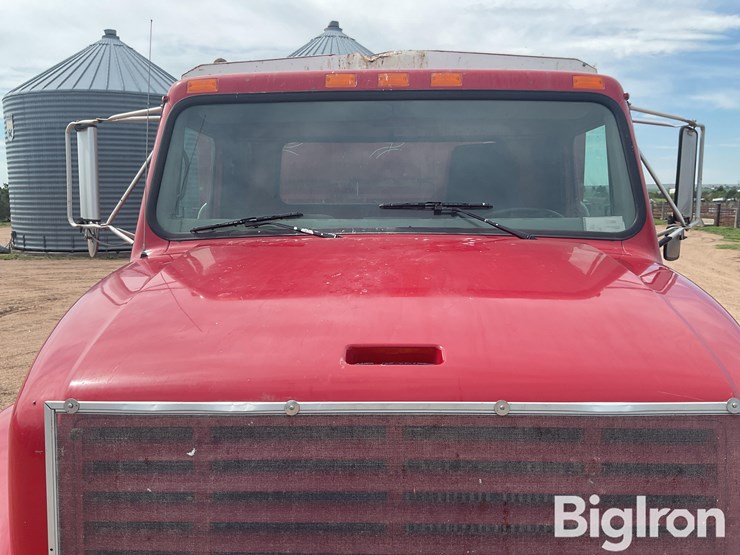 2000-international-4900-image-10