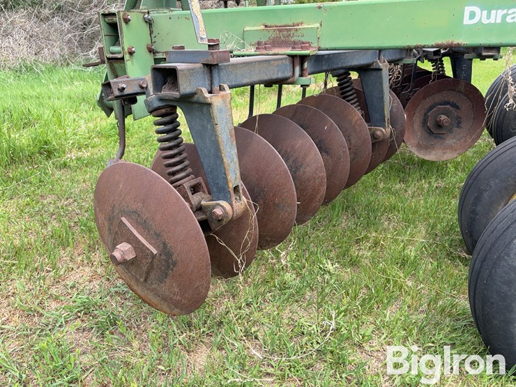 john-deere-235-image-16