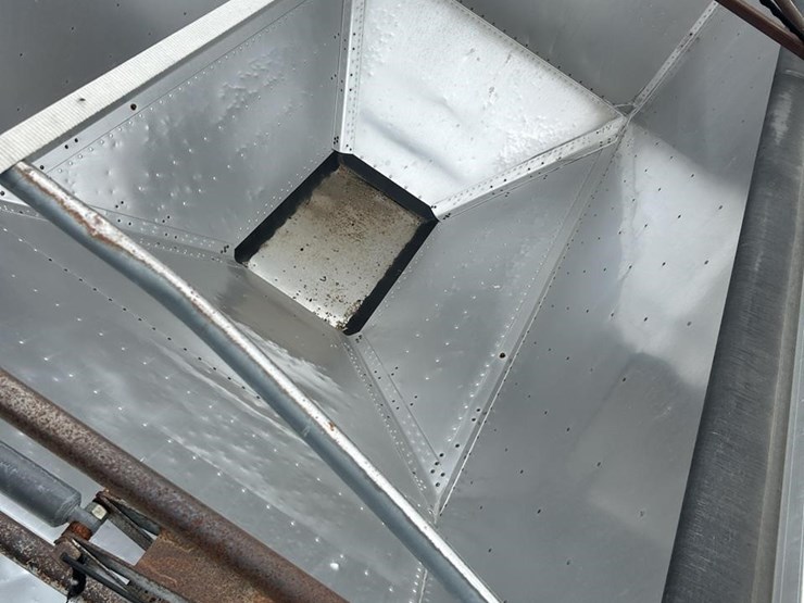 2012-timpte-super-hopper-bottom-image-46