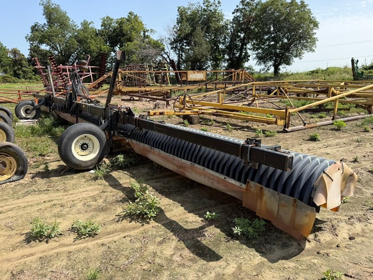#2653-•-bell-40'-hooded-sprayer-inv#2653-image-1