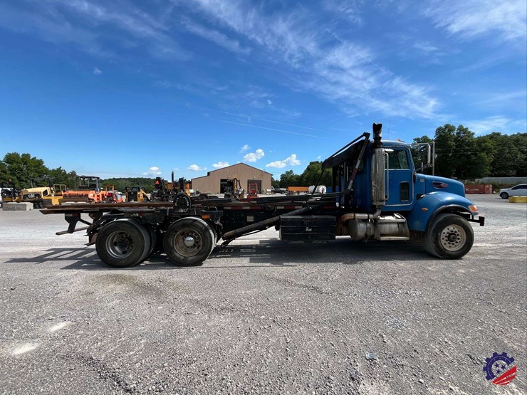 2008-peterbilt-340-image-5
