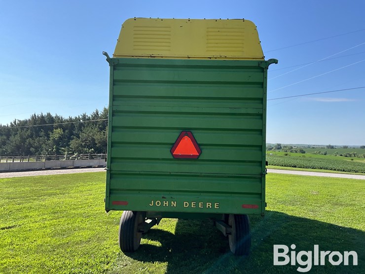 john-deere-716-image-6