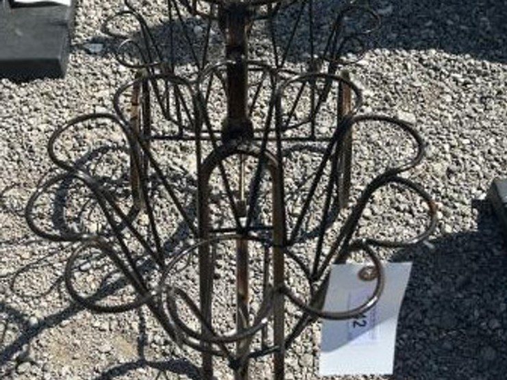 #142-•-metal-art---tricycle-w/-(3)-flower-pots-image-1