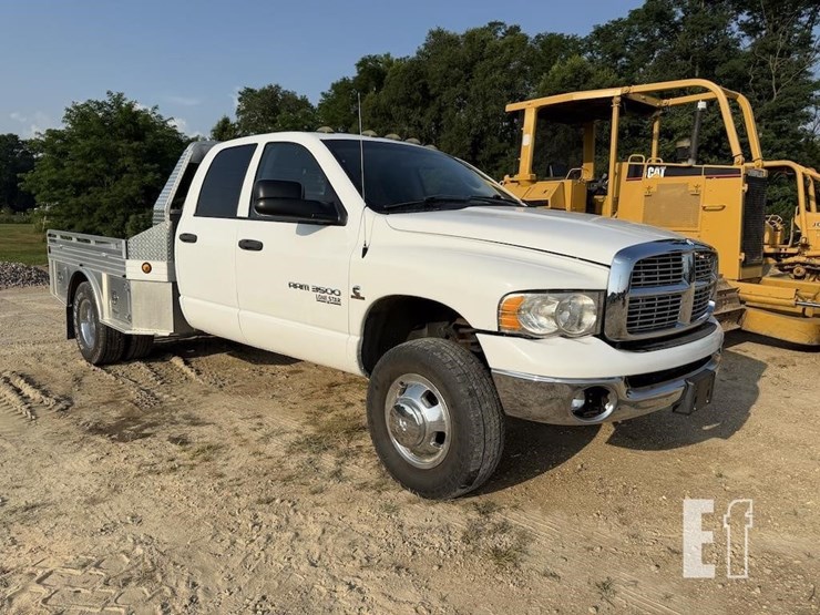 2005-dodge-ram-3500-image-1