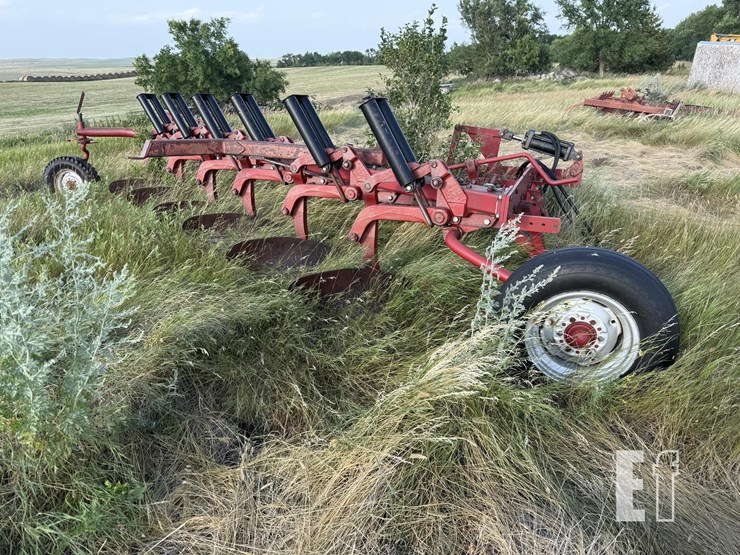 case-ih-770-image-1
