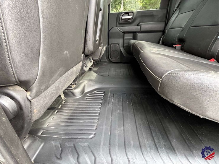 2021-chevrolet-silverado-2500-image-58