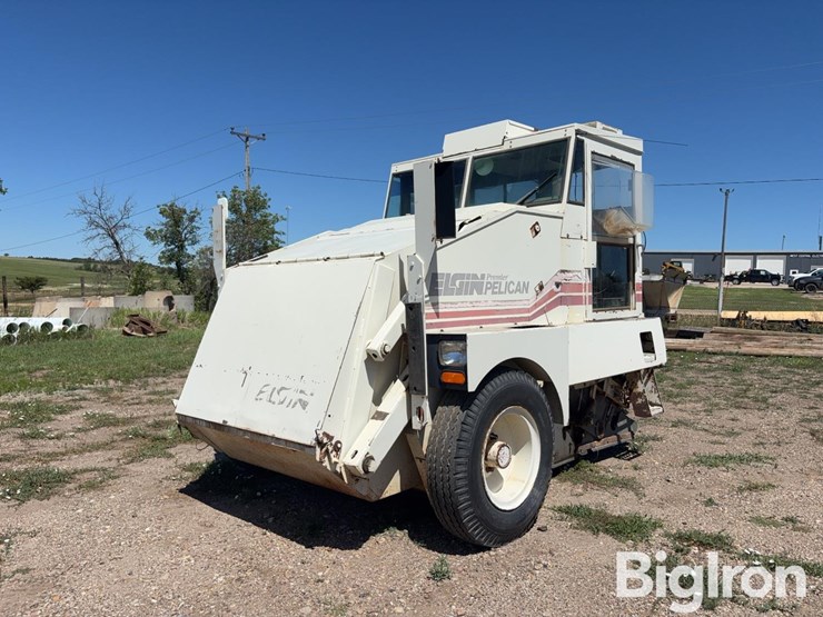1990-elgin-pelican-image-1