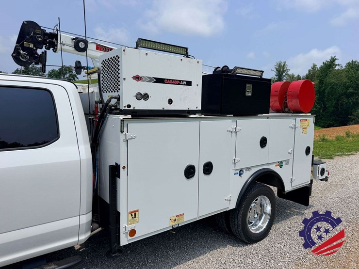 2019-ford-f550-xl-image-32