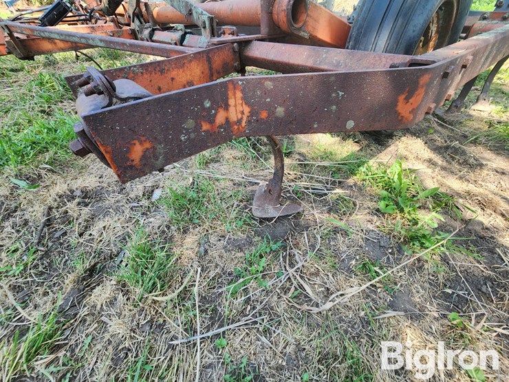 allis-chalmers-1300-image-19