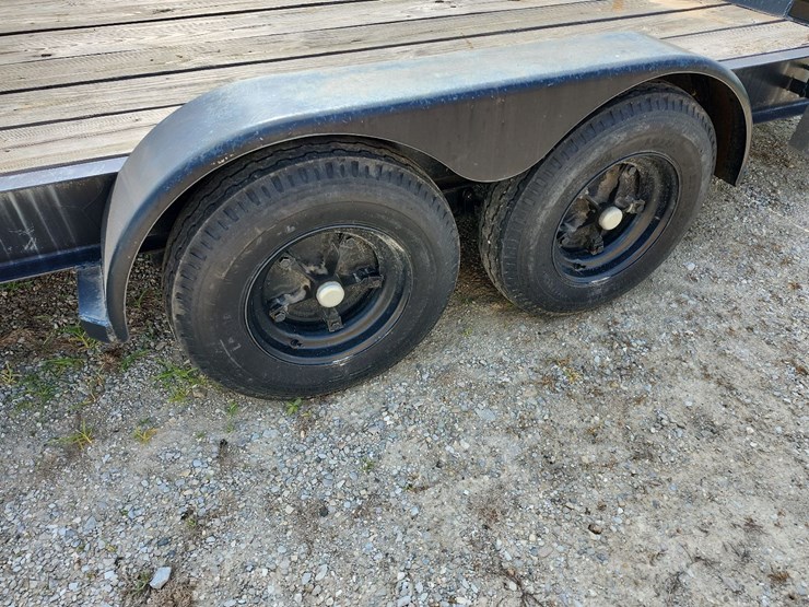 2020-custom-trailer-image-4