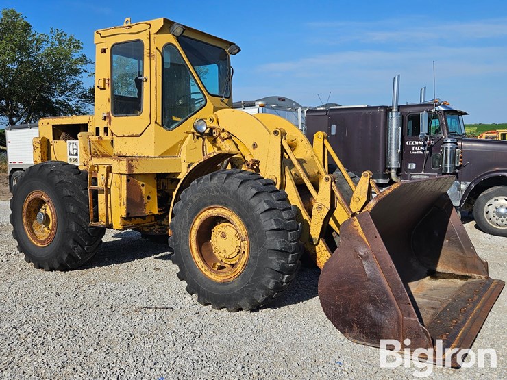 caterpillar-950-image-3