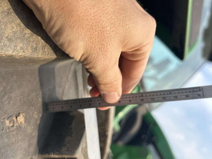 john-deere-6175r-image-35