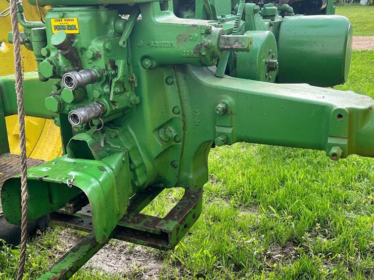 1952-john-deere-b-image-15
