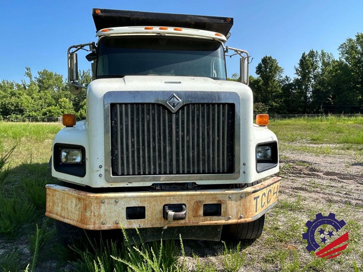 2008-international-5600-paystar-tri-axle-dump-truck-image-6