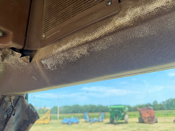 1981-john-deere-1640-image-51