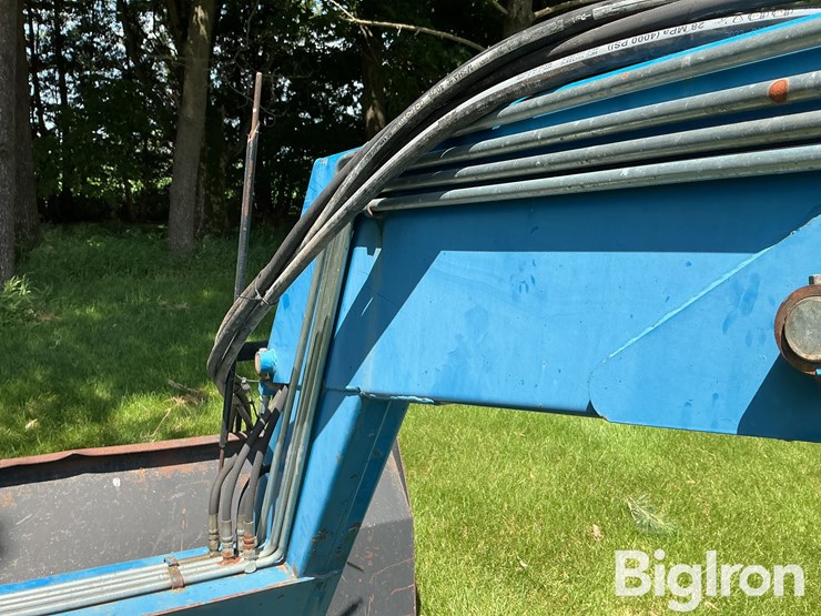 new-holland-7312-image-16