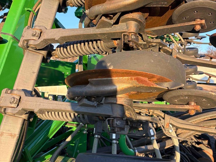 john-deere-1890-image-34