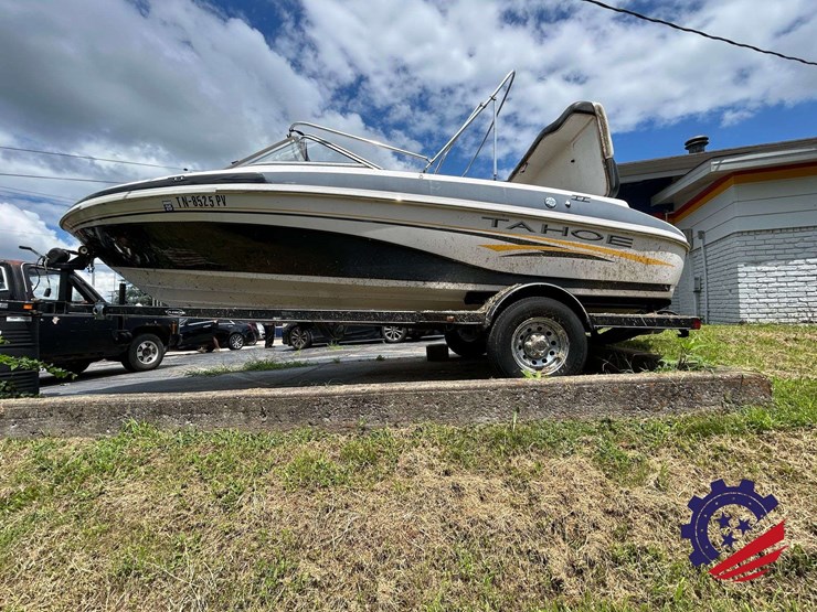(inop)-2006-18.5-foot-tahoe-bow-rider-boat-image-2