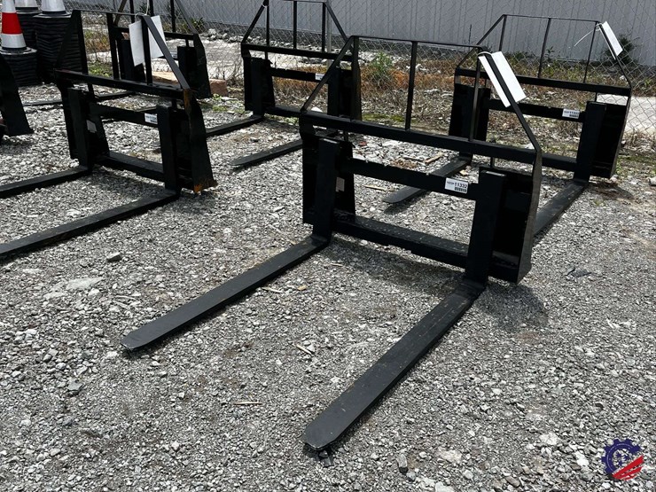 unused-2026-mower-king-sa-skid-steer-forks-attachment-image-3