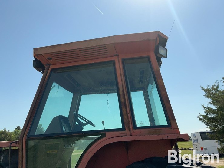 1982-allis-chalmers-8070-image-20