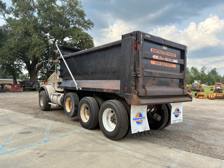 2014-kenworth-t800-image-4