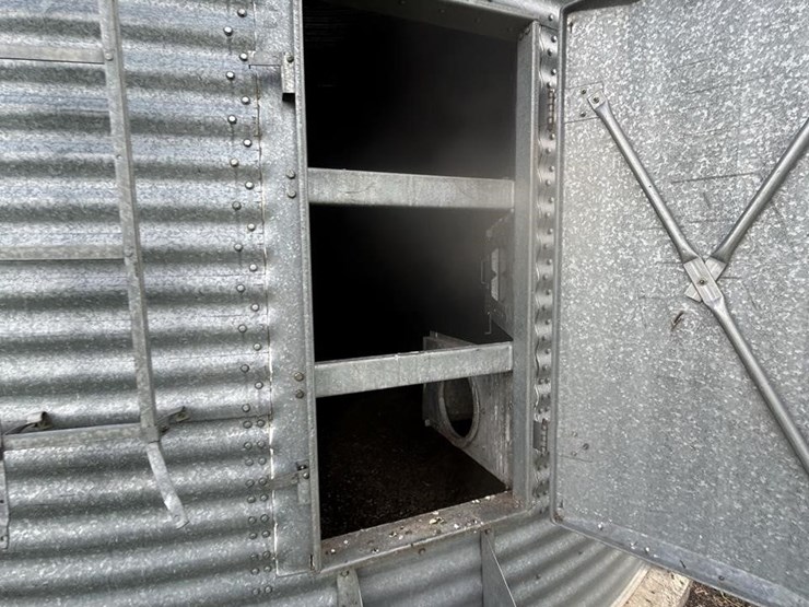 grain-bin-6599-image-5