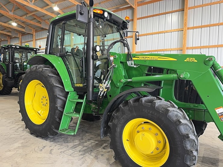 2008-john-deere-7230-image-42