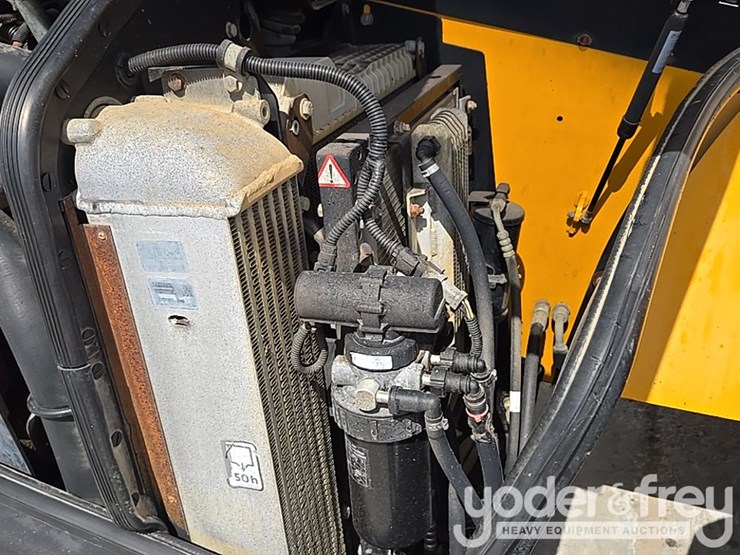2017-jcb-510-56-image-37