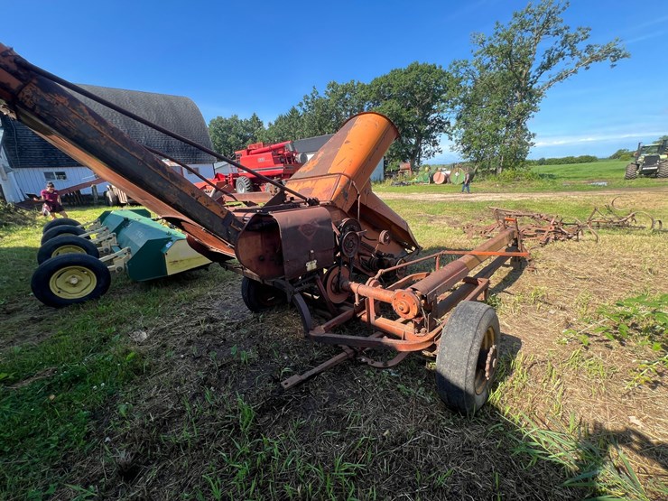 #9904-•-allis-chalmers-corn-chopper-image-6