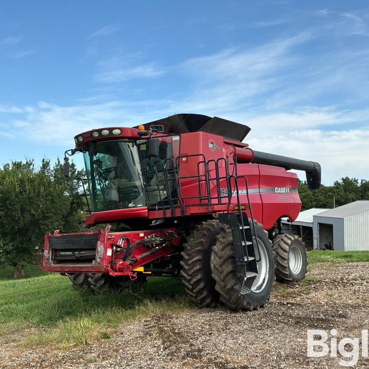 2007 CASE IH 7010