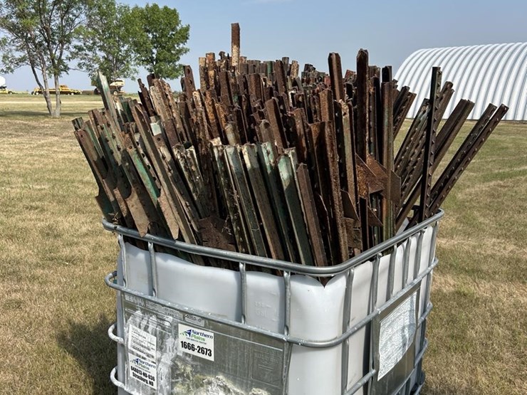 125x-5ft-used-t-posts-image-1