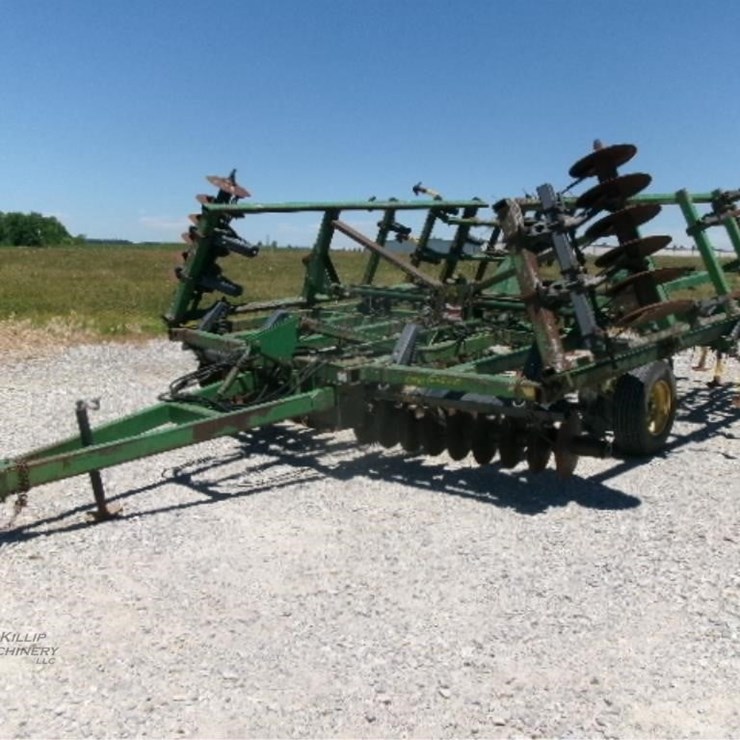 1991 JOHN DEERE 724