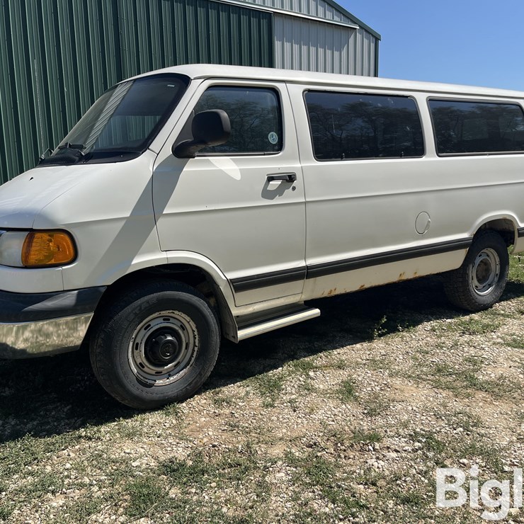 2001 DODGE RAM 3500
